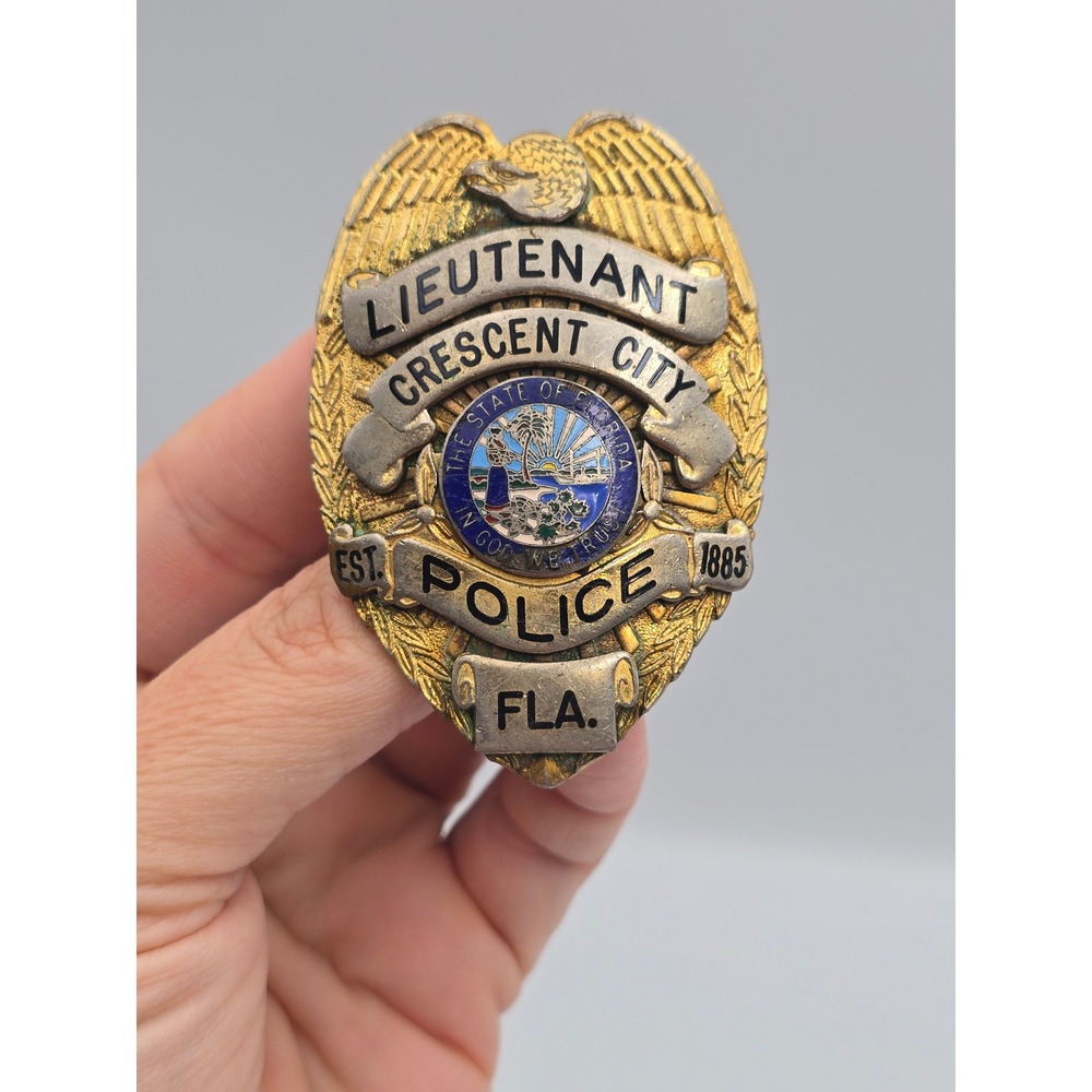Vintage Crescent City Florida Police Lieutenant Badge Gold Silver Tone 3.25"